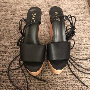 NWOT RAYE wedges BLACK SO CUTE!